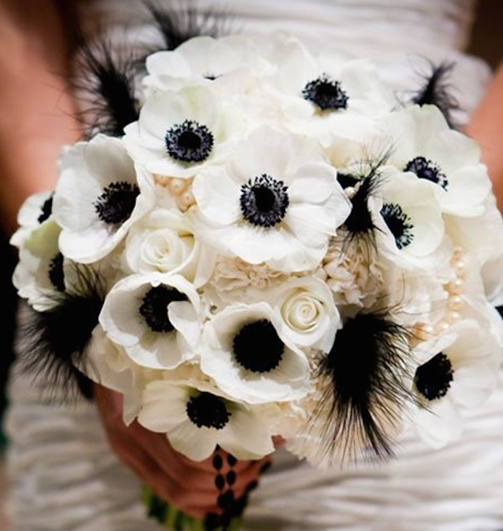 art-of-perfection-event-design-luxury-destination-wedding-planner-italy-white-black-flower-pinterest